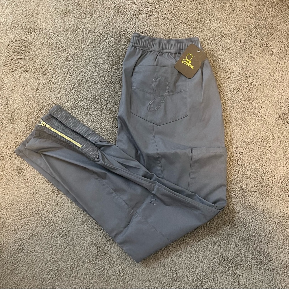 NWT Jaanuu Scrub Pants